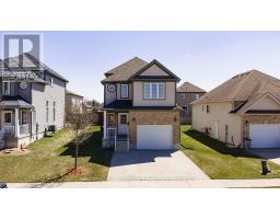 670 REID CRESCENT - 1