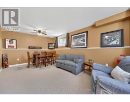 670 REID CRESCENT - 32