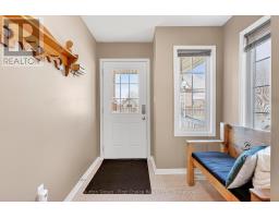 670 REID CRESCENT - 5