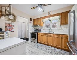 53 SHADELAND CRESCENT - 8