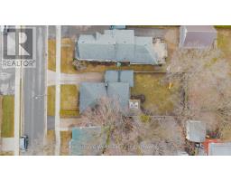 260 BINNING STREET W - 35