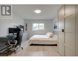 430 BRUNSWICK STREET N - 22