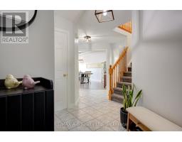 430 BRUNSWICK STREET N - 4