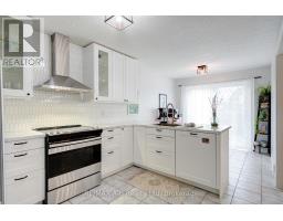 430 BRUNSWICK STREET N - 8