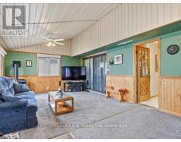 128 LOUISE STREET S - 7