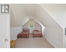 13 DUCHARME CRESCENT - 38