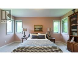 386 TEMPLETON STREET - 20