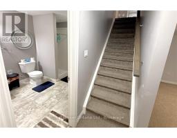 9 - 1 CHAMBERLAIN AVENUE - 11