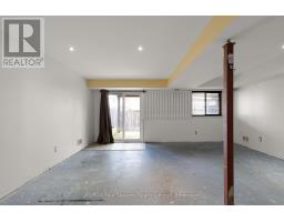 13 - 305 BRIARMEADOW DRIVE - 25