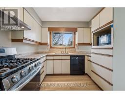 124 MONTCALM DRIVE - 11