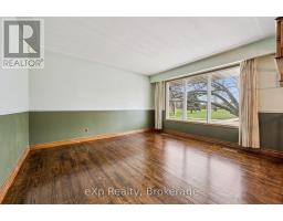 124 MONTCALM DRIVE - 7