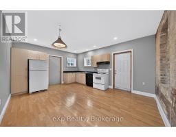 12 FLEET STREET - 10