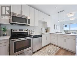 1006 - 1 VICTORIA STREET S - 10