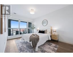 1006 - 1 VICTORIA STREET S - 12