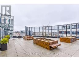 1006 - 1 VICTORIA STREET S - 39