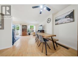 41 - 32 MOWAT BOULEVARD - 11