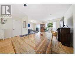 41 - 32 MOWAT BOULEVARD - 12