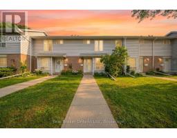 41 - 32 MOWAT BOULEVARD - 2