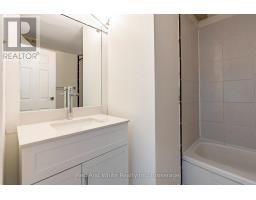 80 - 65 GLAMIS ROAD - 18