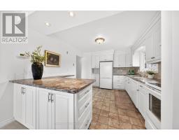 157 ORIOLE PARKWAY W - 15