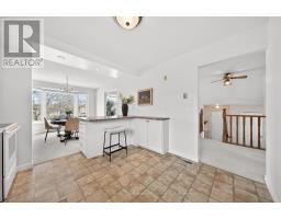 157 ORIOLE PARKWAY W - 19