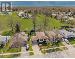 157 ORIOLE PARKWAY W - 2