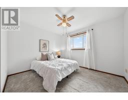 157 ORIOLE PARKWAY W - 23