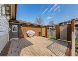 157 ORIOLE PARKWAY W - 42