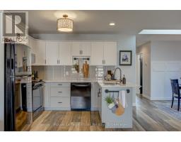 101 WINGFIELD AVENUE - 11