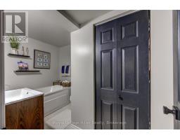 101 WINGFIELD AVENUE - 36