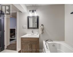 101 WINGFIELD AVENUE - 37