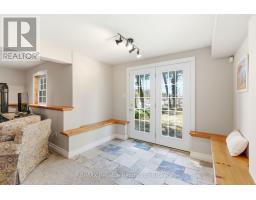 10 HIDDEN VALLEY LANE - 40