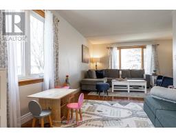 43 MCGREGOR STREET - 11