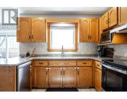 43 MCGREGOR STREET - 13