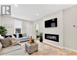 160 RICHMOND STREET - 12