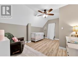 160 RICHMOND STREET - 20