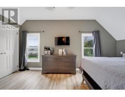 160 RICHMOND STREET - 25