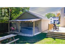 160 RICHMOND STREET - 37