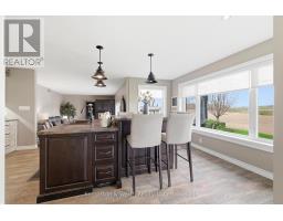 890 PERKIN CRESCENT - 13
