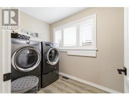 890 PERKIN CRESCENT - 26