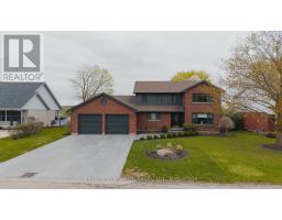 890 PERKIN CRESCENT - 40