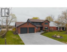 890 PERKIN CRESCENT - 41