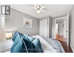 111 CONNELLY DRIVE - 21