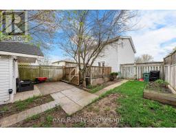 111 CONNELLY DRIVE - 36