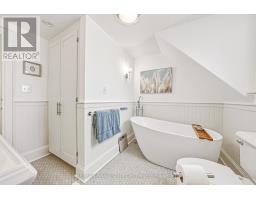 55 VANCAMP AVENUE - 22