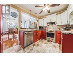 55 VANCAMP AVENUE - 9