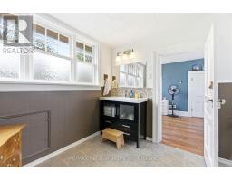 115 MAIN STREET N - 29