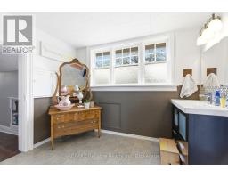 115 MAIN STREET N - 31
