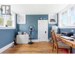 115 MAIN STREET N - 32