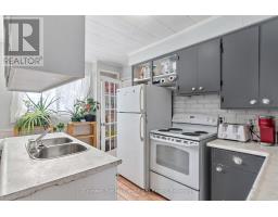 88 RICHMOND STREET N - 13